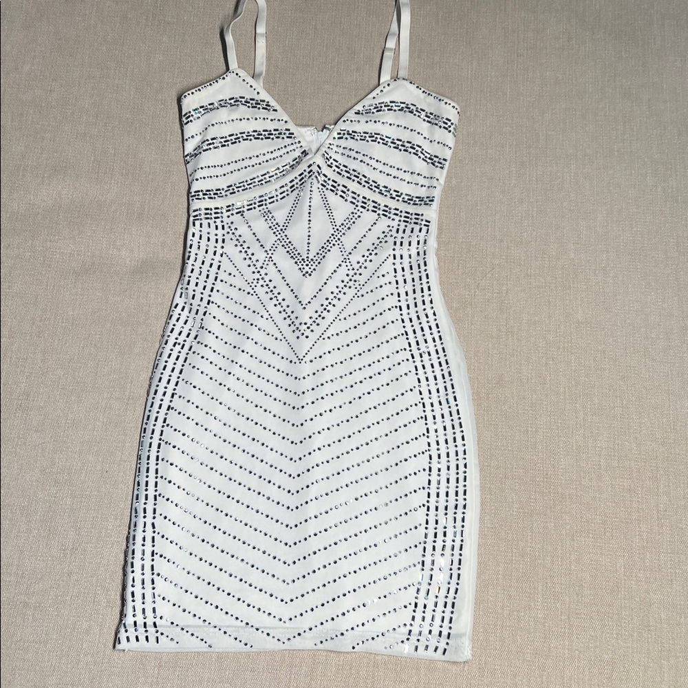 Elegant White Rhinestone Patterned Mini Dress - image 3